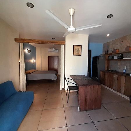 Aguacate Suites Mazatlan Bagian luar foto