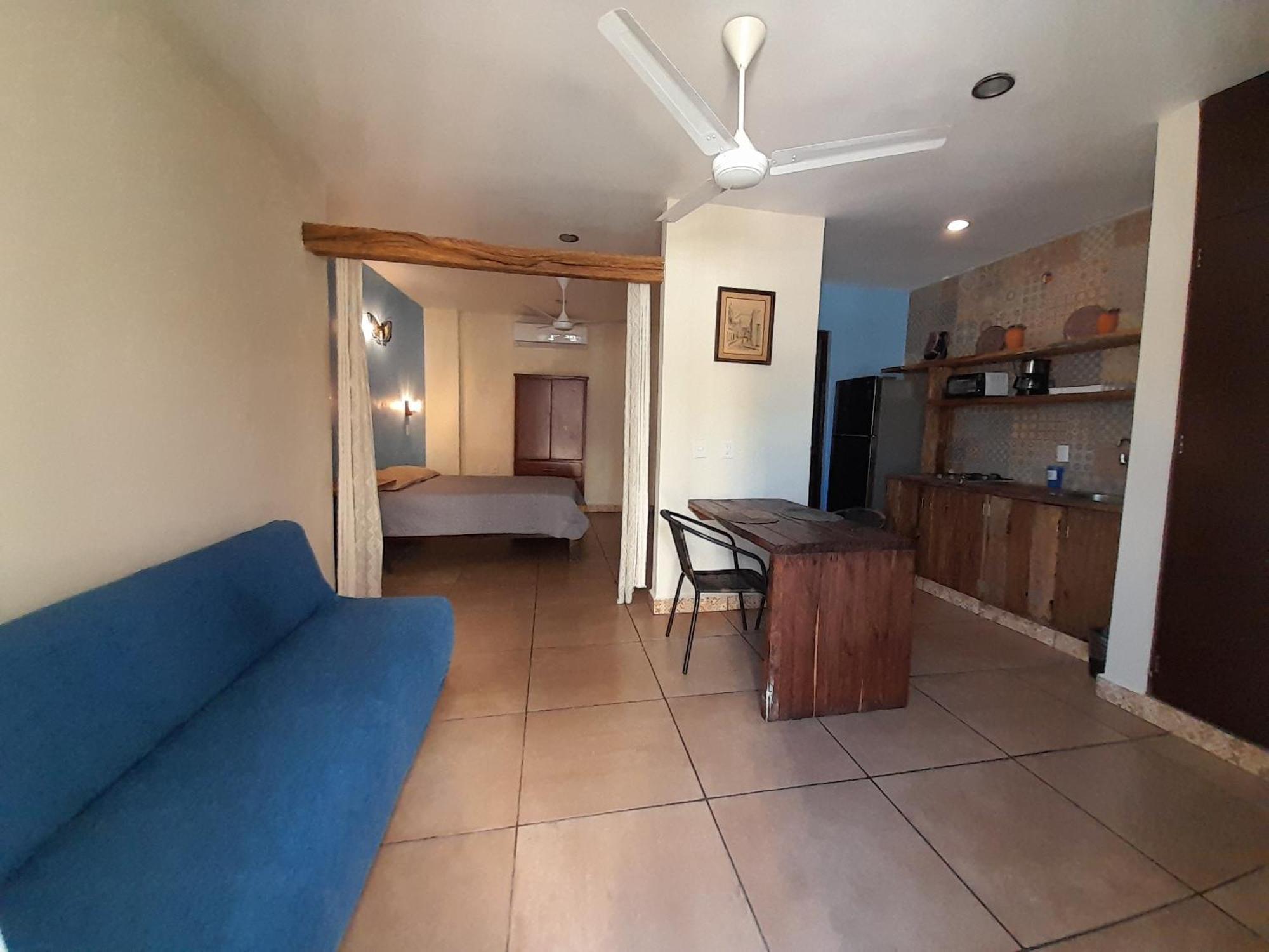 Aguacate Suites Mazatlan Bagian luar foto